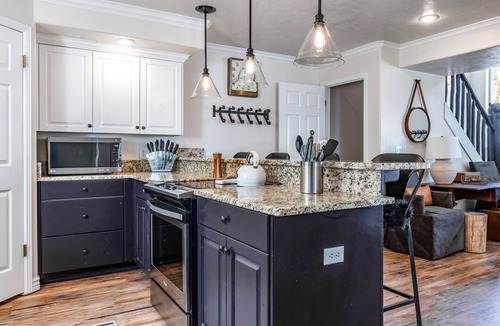 Powder Mountain Condo | Sugar Pine MR4:Ski-In & Out |Mtn Views |Yr-Rnd Adv