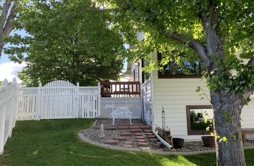 Billings House | SUMMER IN MONTANA-the Cottage is ready for your stay!