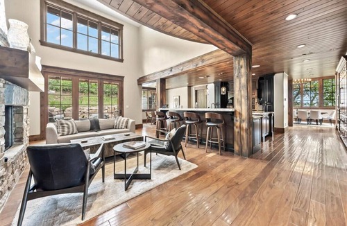 The Timbers House | Summer Specials and winter calendar open BOOK NOW and stay in Park City- Canyons