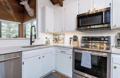 Sun Valley House | Sun Valley Resort amenities! End-Unit Townhome
