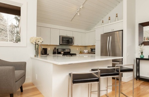 Elkhorn Village Condo | Sunburst in Sun Valley! Modern Family Getaway in Elkhorn.
