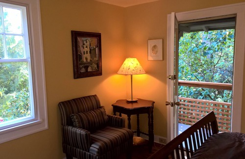 Portland Heights House | Sunny 1400 SQFT Dutch Colonial in Portland Heights - 5 min to downtown, NW 23rd