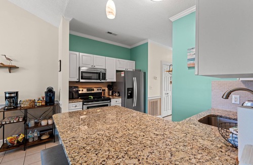 Myrtle Beach Condo | Sunny Riverwalk Escape | 1BR Condo on the Waterway & Golf Course