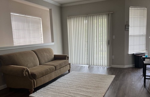 Clodine Apartment | Sunny Southwest Houston Paradise