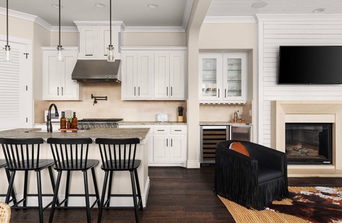 Riverside Condo | Sunset Saloon - Pool, Outdoor Theater & Ping Pong