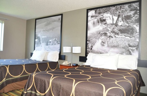 Clearfield Hotel | Super 8 by Wyndham Clearfield