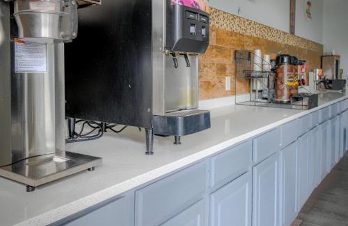 Hardeeville Hotel | Super 8 by Wyndham Hardeeville - Savannah North