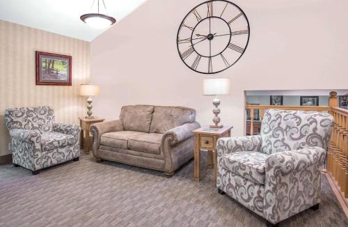 Havre Hotel | Super 8 by Wyndham Havre