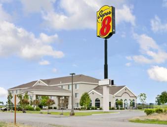 Heyburn Hotel | Super 8 by Wyndham Heyburn