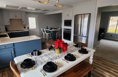 Maeser House | SUPER Unique 4BR 3Bath Nature Home Getaway - 9beds