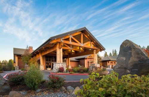 Orchard District Apartment | Superior Queen Suite w/Surrounding Nature Trails!