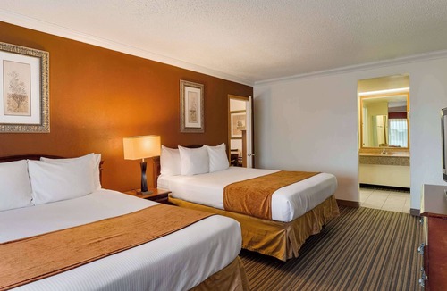 Miles City Hotel | SureStay by Best Western Miles City