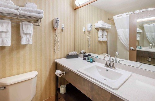 Enterprise Hotel | SureStay Plus by Best Western Enterprise