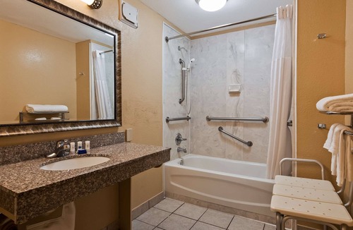 Covington Hotel | SureStay Plus by Best Western Covington