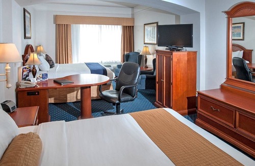 Billings Hotel | SureStay Plus Hotel by Best Western Billings