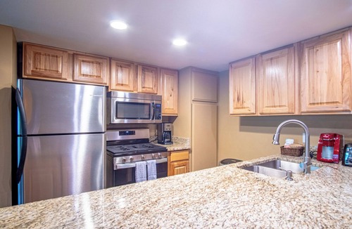 Ketchum Condo | SV113 - Walk to Lifts & Town - Hot Tub & Pool