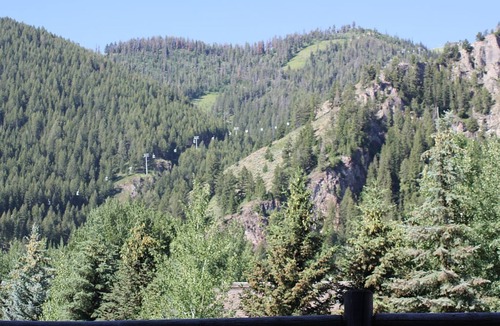 Ketchum Condo | SV113 - Walk to Lifts & Town - Hot Tub & Pool