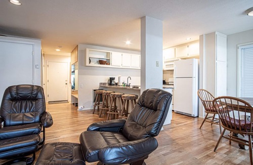 Ketchum Condo | SV115 - Walk to Lifts & Town - Hot Tub & Pool