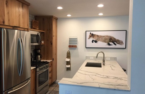 Ketchum Condo | SV121 - Walk to Lifts & Town - Hot Tub & Pool