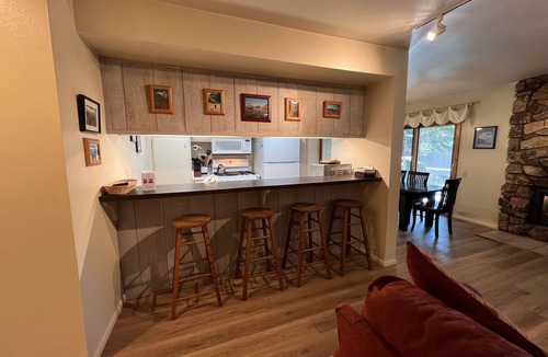 Ketchum Condo | SV153 - Walk to Lifts & Town - Hot Tub & Pool