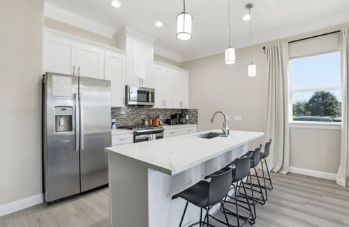 Greater Fondren Southwest House | SW Houston 2BR | King Beds, Gym, Workspace