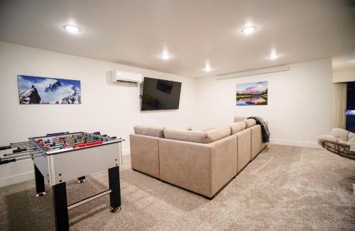 Victor House | Tablerock Townhome