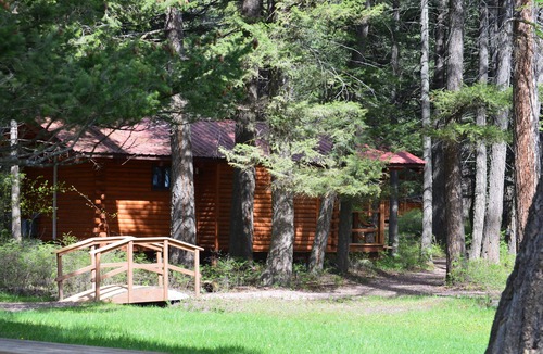 Columbia Falls Cabin | Tamarack Cabin at Columbia Mountain Ranch