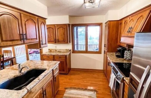 Star Valley Ranch Cabin | Tastefully updated Cabin with a hot tub!