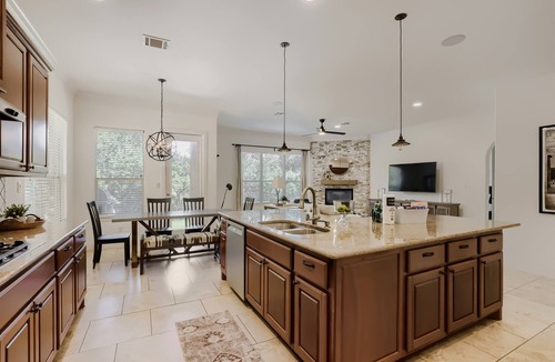 North Buttercup Creek House | TCH - Cozy 4bd/3ba in Cedar Park with Workspace