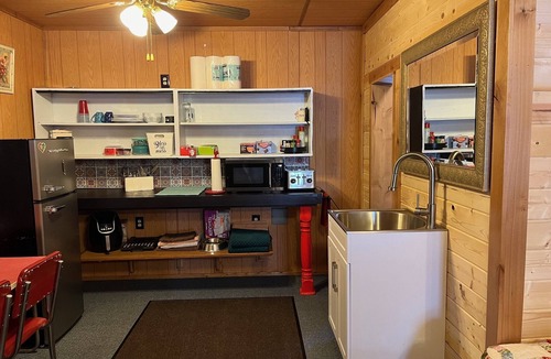 Idaho City Cottage | Terrific cottage with AC in Idaho City