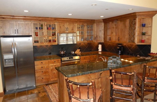 Teton Village Condo | Teton Club 15-35% Off Most Weeks, Ski-in/Out to Tram, Gondola- 4 Hot Tubs & Spa!