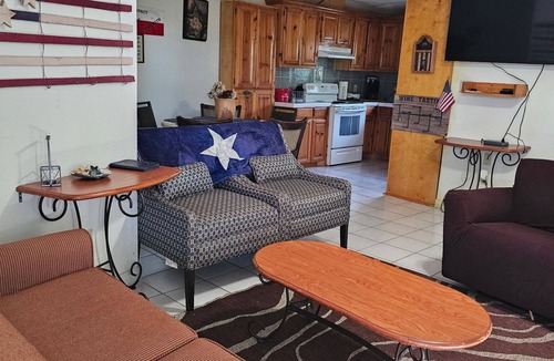 Rio Hondo Cottage | Texas themed cabin with a Shared fishing pier Not waterfront