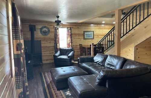 Cooke City-Silver Gate Cabin | The Antler Luxury Cabin! Cooke City, at the entrance of Yellowstone's NE Gate and Lamar Valley