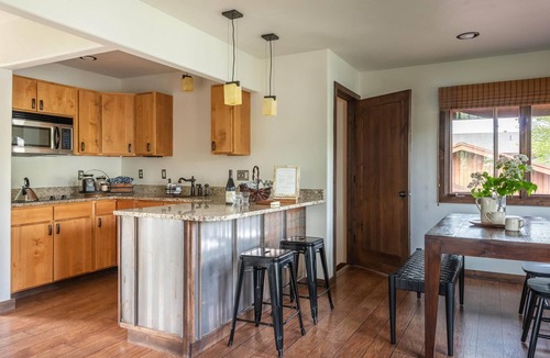 Emigrant House | The beautiful trout house on the Yellowstone River