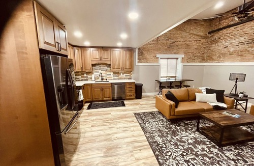 Ucon Apartment | The Brick Loft Apt#5