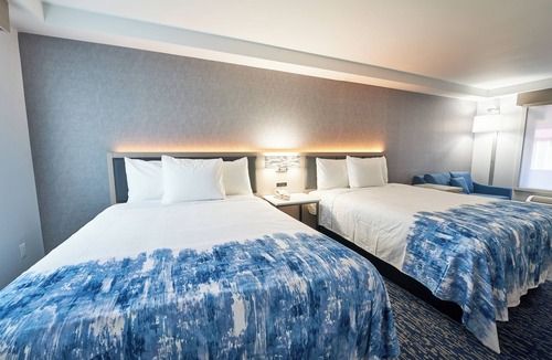 Buzzards Bay Hotel | The Bridgeway