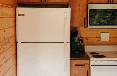 Lakeside Apartment | The CAMP HAUS: A Montana Tiny Cabin Forest Retreat
