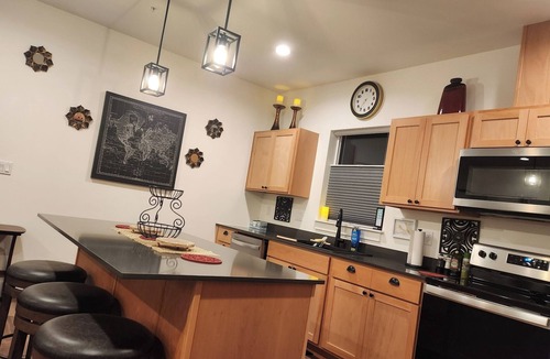 Ponderay Condo | The Carnelian Condo- Centrally Located 2 Bedroom Condo in Ponderay