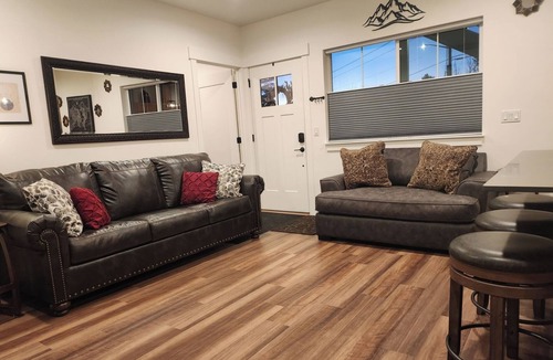 Ponderay Condo | The Carnelian Condo- Centrally Located 2 Bedroom Condo in Ponderay