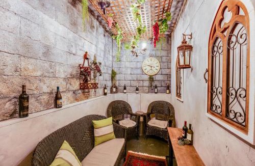 Columbia Falls House | The Castle
