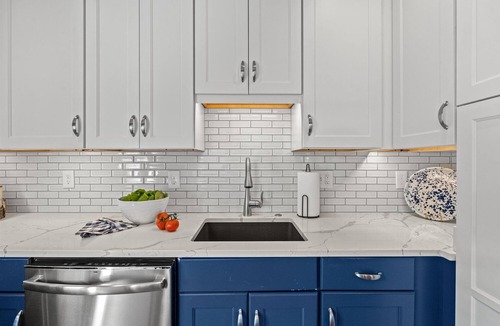 Old Town Alexandria House | The Cavalier - Quiet Corner of Old Town