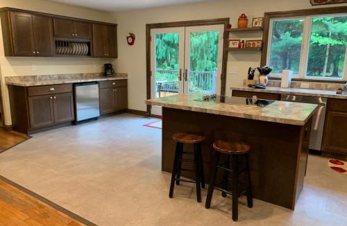 Ashtabula House | The Cortland Cottage at Brant's Apple Orchard