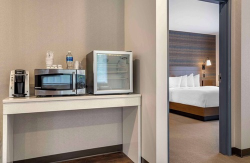 Cheat Lake Hotel | The Cranberry, an Ascend Collection Hotel