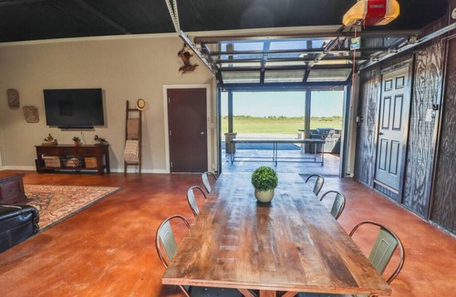 New Braunfels House | The Dam Ranch · The Dam Ranch | Country Living + Modern Amenities