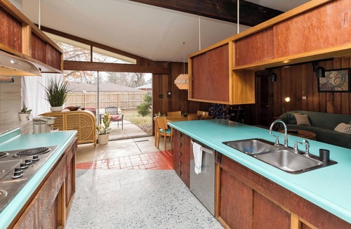 Greater South Side House | The Draper-Spacious Mid Century Modern MCM California Ranch Home