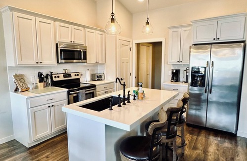 Spearfish House | The Escape in Spearfish No Steps Dbl Gar No Gravel! Cozy & Easy Access to I-90