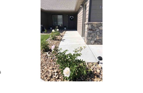 Spearfish House | The Escape in Spearfish No Steps Dbl Gar No Gravel! Cozy & Easy Access to I-90