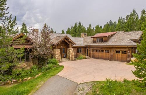 Spanish Peaks House | The Falls