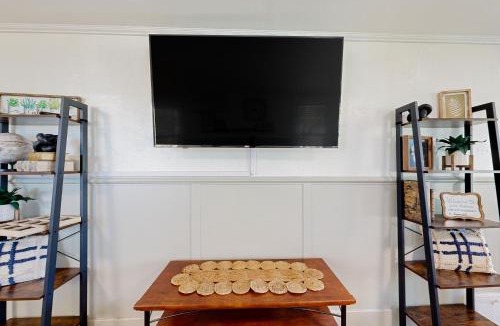 Burley House | The Farm Cottage