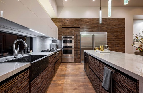 Hyde Park House | The Glass Haus I · Modern Luxury · River Oaks · Rooftop Terrace ·Elevator ⭐️⭐️⭐️⭐️⭐️